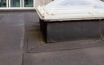 disadvantages of Pinford End flat roofs